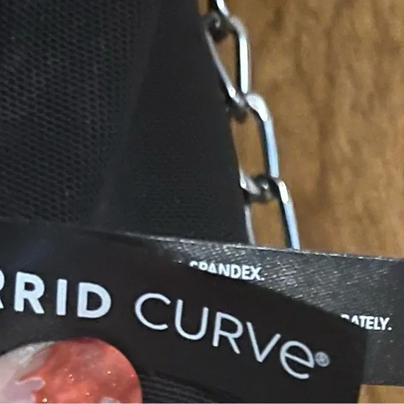 Torrid Curve Women’s Bra Size 40D Black Floral Push Up Bra - Picture 3 of 3